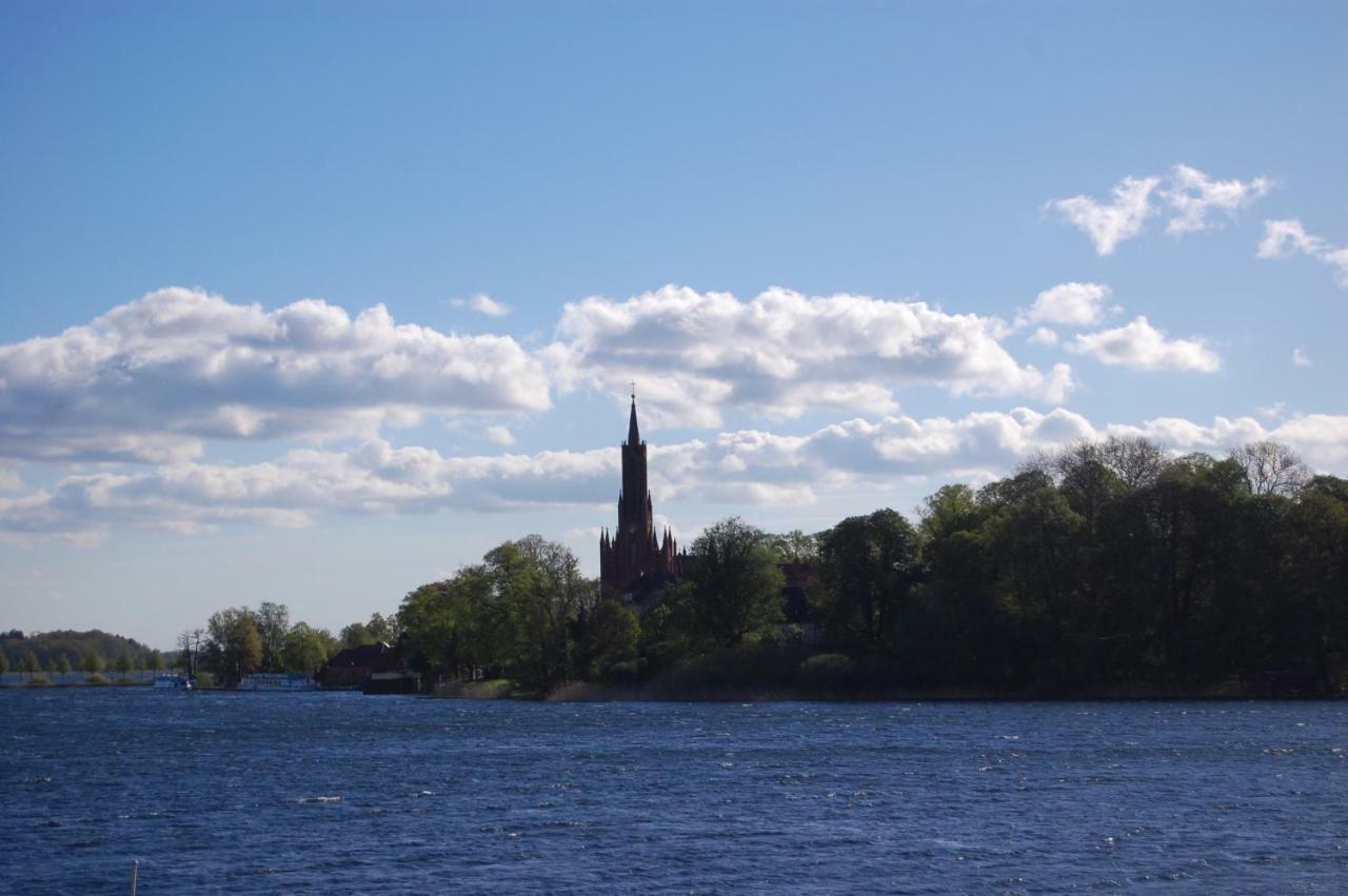"An Der Wasserstrasse" Malchow  Exteriör bild